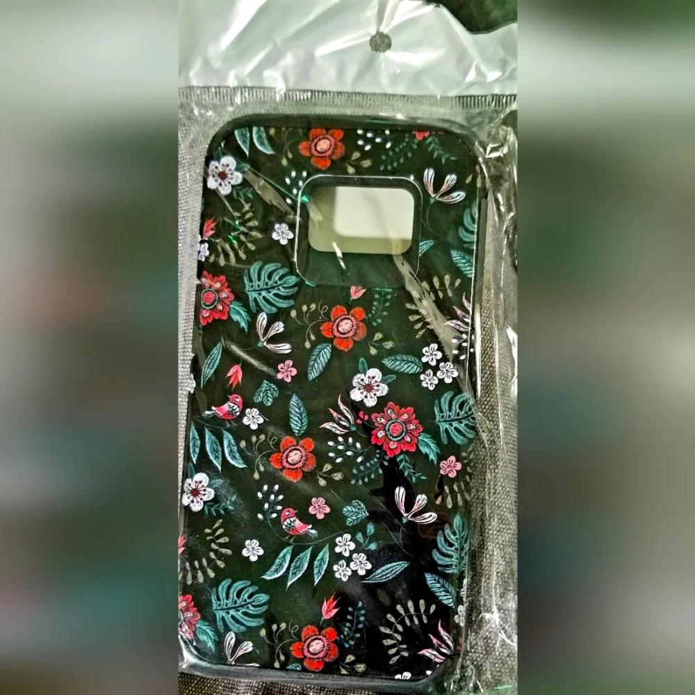 Samsung Galaxy S7 Floral Snap On Case NIP*